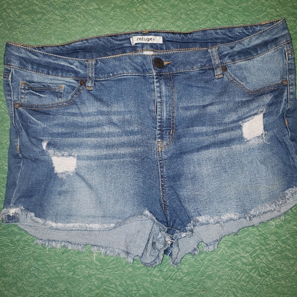 size 18 denim shorts